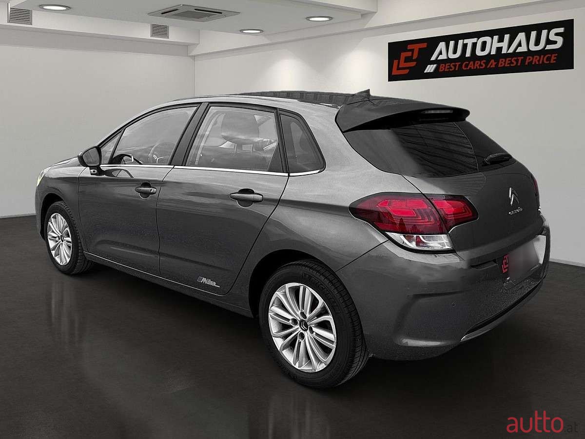 2017' Citroen C4 photo #3