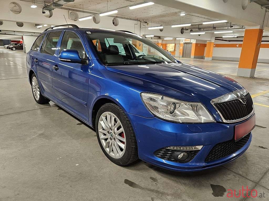 2010' Skoda Octavia photo #2