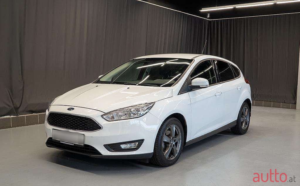 2016' Ford Focus photo #1
