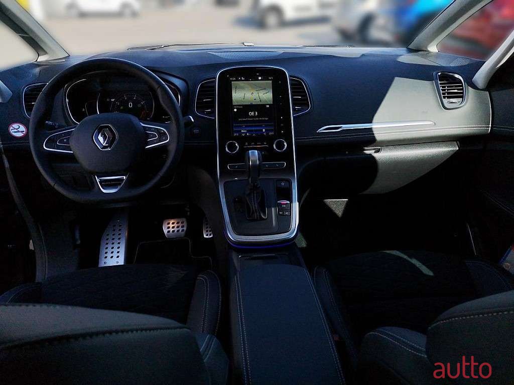 2022' Renault Scenic photo #5
