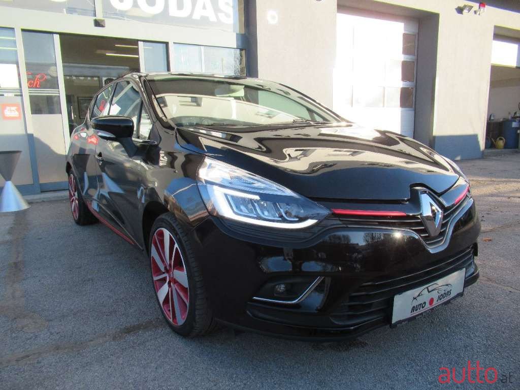 2017' Renault Clio photo #2