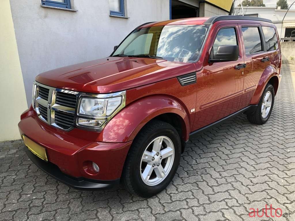 2008' Dodge Nitro photo #1