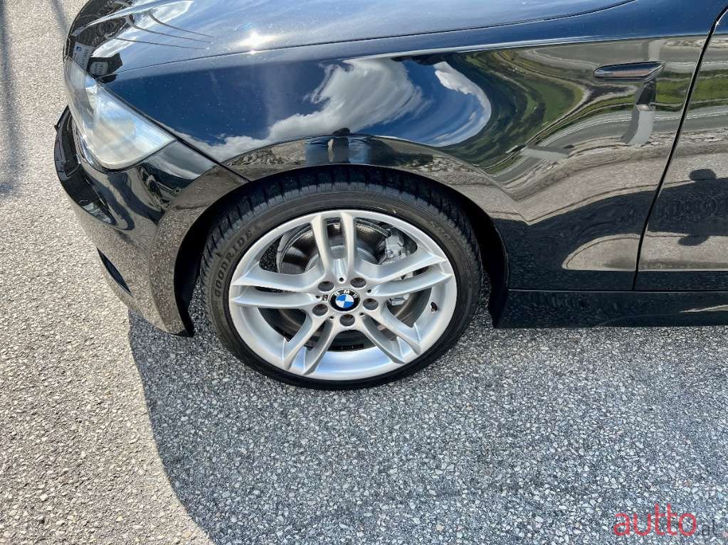 2008' BMW 1Er-Reihe photo #6