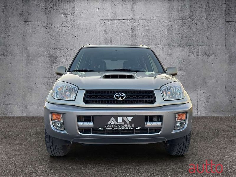 2002' Toyota RAV4 photo #5