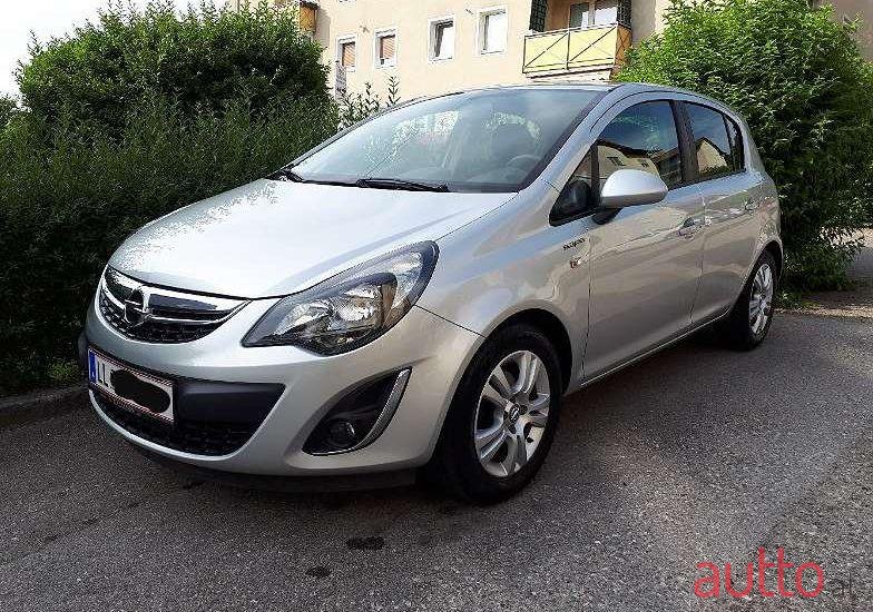 2014' Opel Corsa photo #1