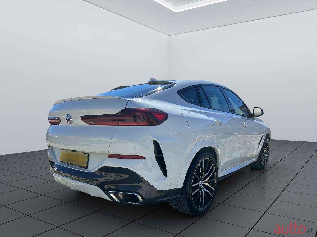 2020' BMW X6 photo #6