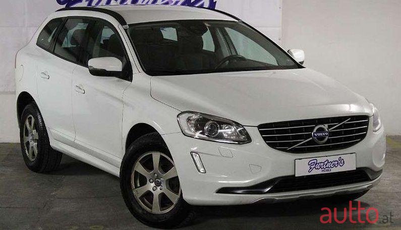 2015' Volvo XC60 photo #2