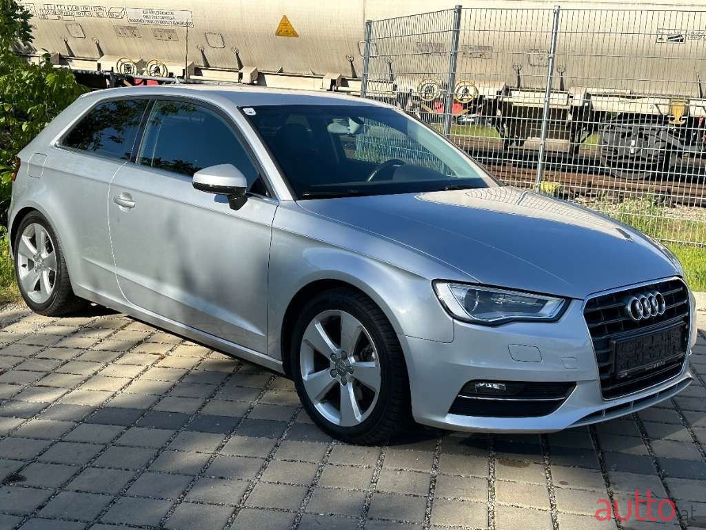 2012' Audi A3 photo #6