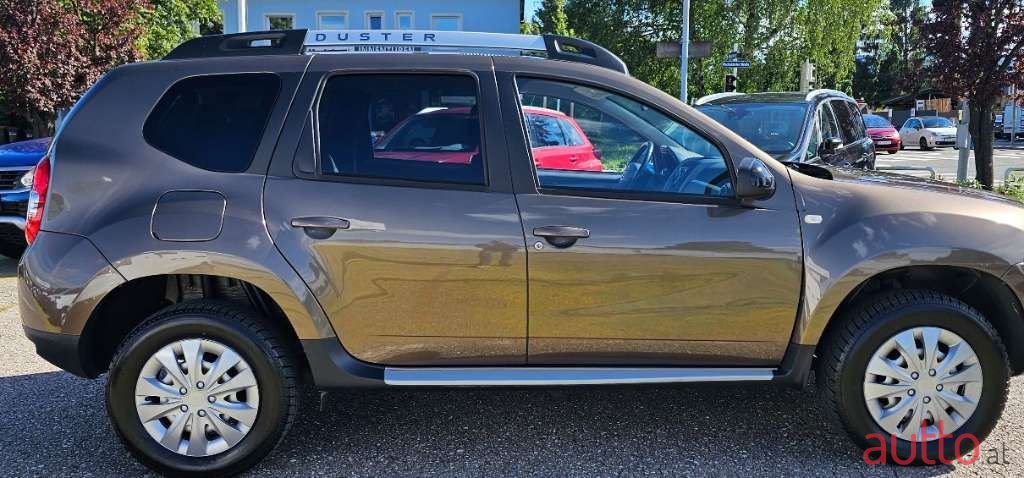 2017' Dacia Duster photo #6