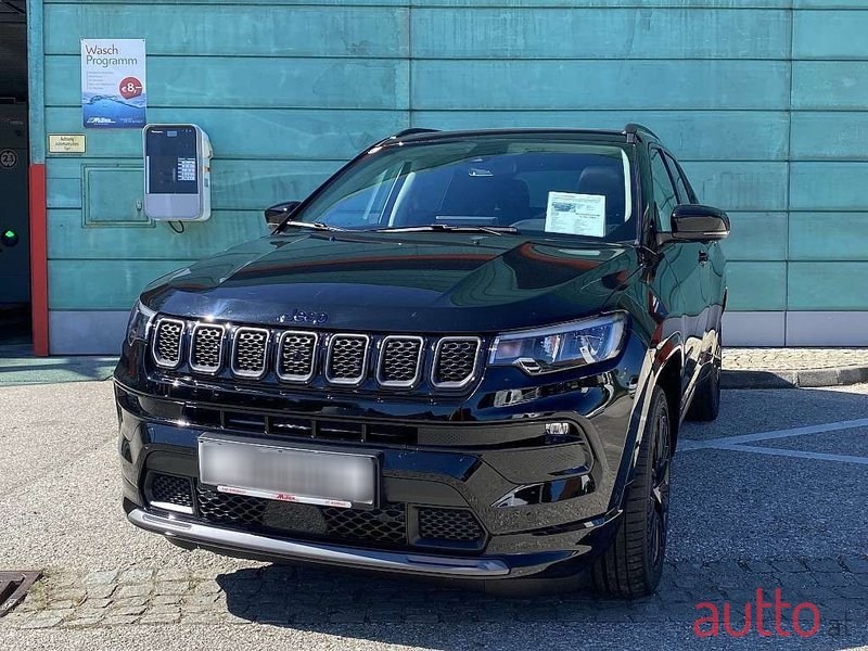 2023' Jeep Compass photo #1