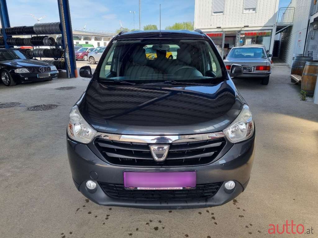 2015' Dacia Lodgy photo #2