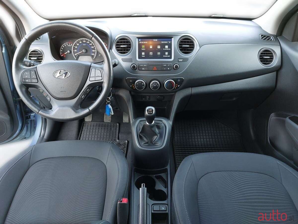 2019' Hyundai i10 photo #5