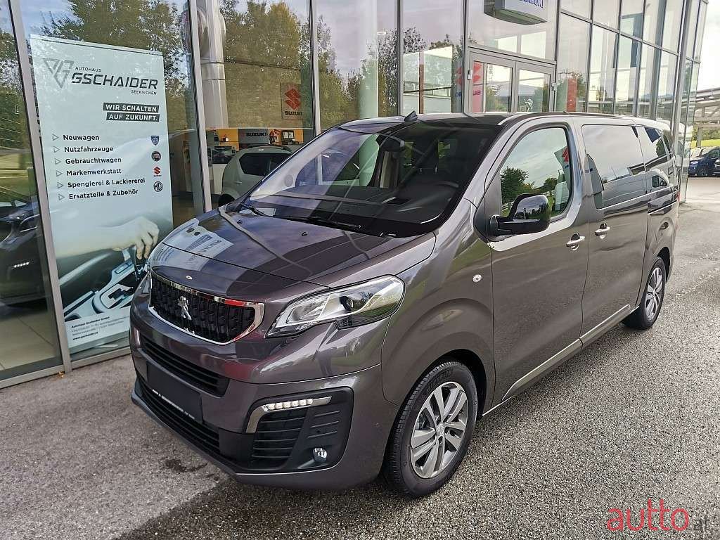 2022' Peugeot Traveller photo #1