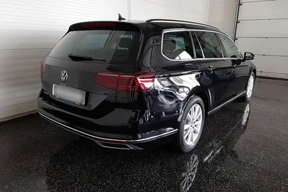 2021' Volkswagen Passat