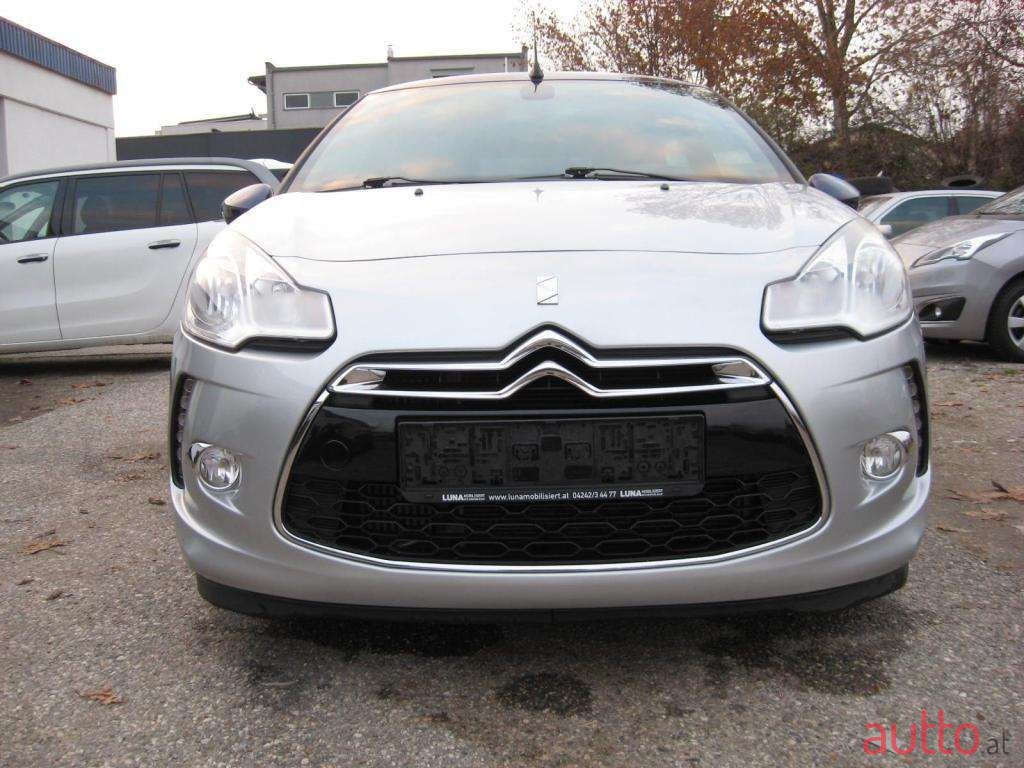 2013' Citroen DS3 photo #2