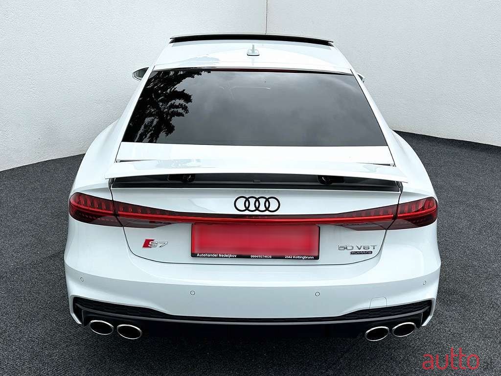 2019' Audi A7 photo #5