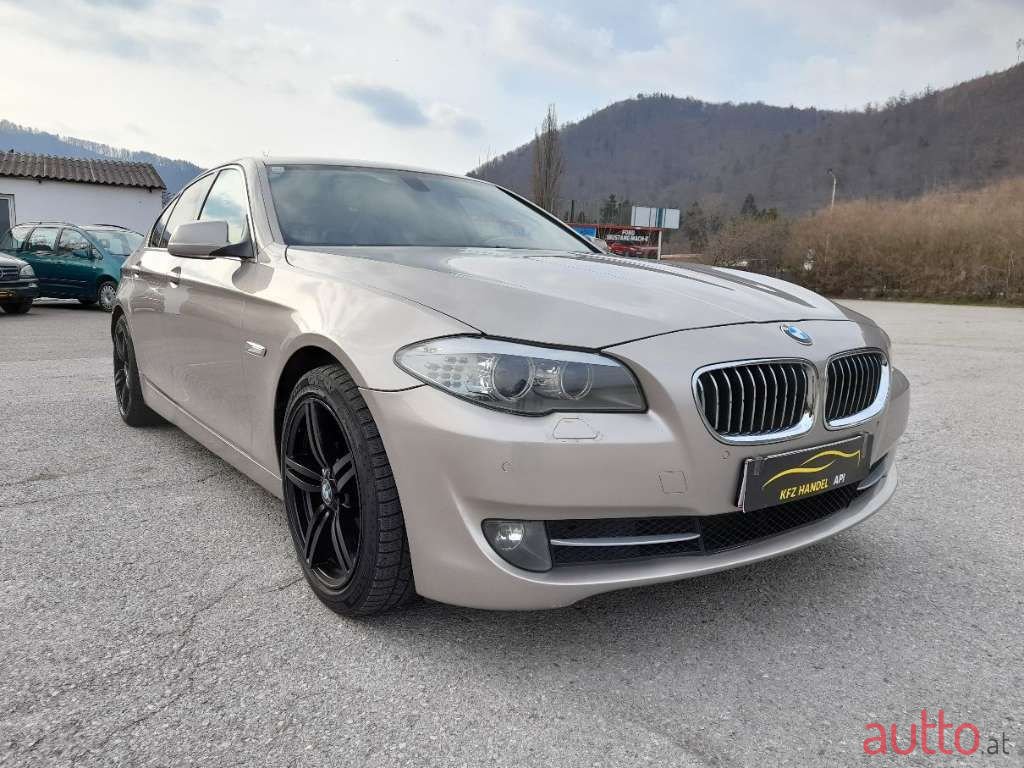 2013' BMW 5Er-Reihe photo #3