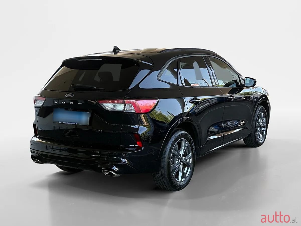 2022' Ford Kuga photo #5