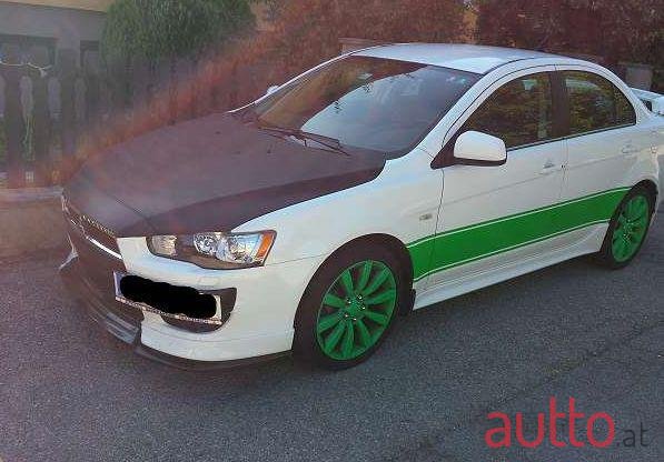 2011' Mitsubishi Lancer photo #2