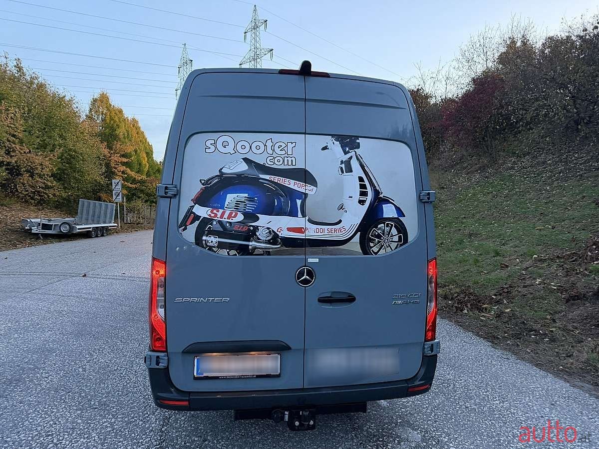 2021' Mercedes-Benz Sprinter photo #6