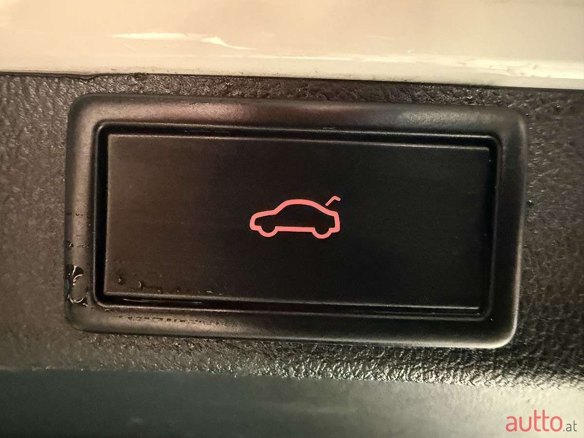 2020' Skoda Octavia photo #5