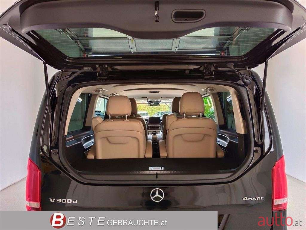 2021' Mercedes-Benz V-Klasse photo #6