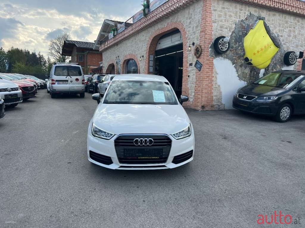 2015' Audi A1 photo #2