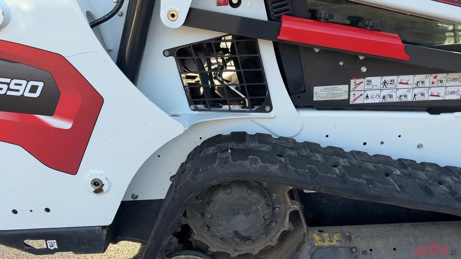 2023' Bobcat T590 photo #3