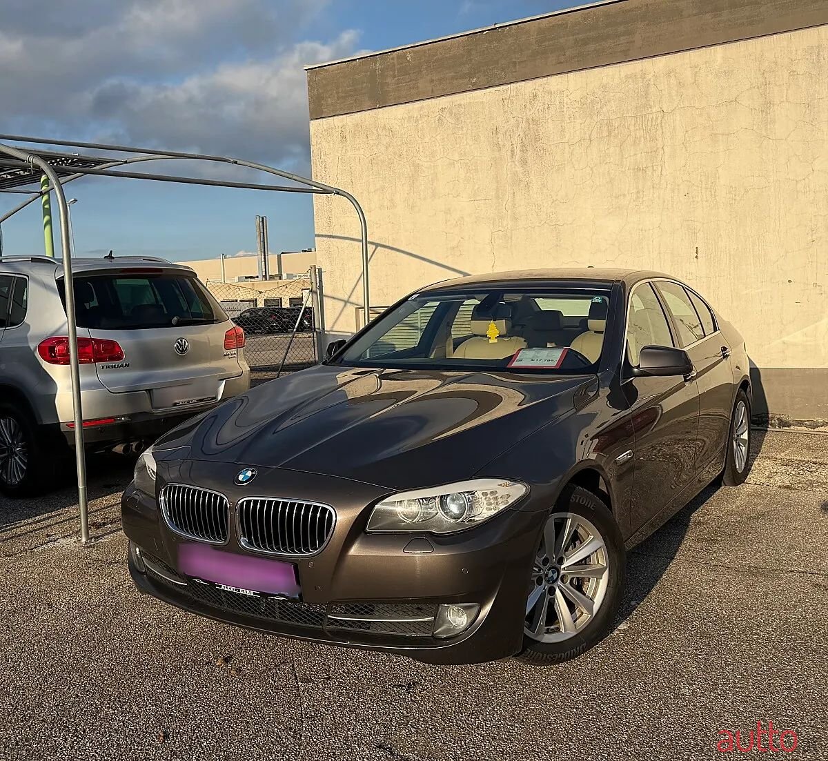 2011' BMW 5Er-Reihe photo #4