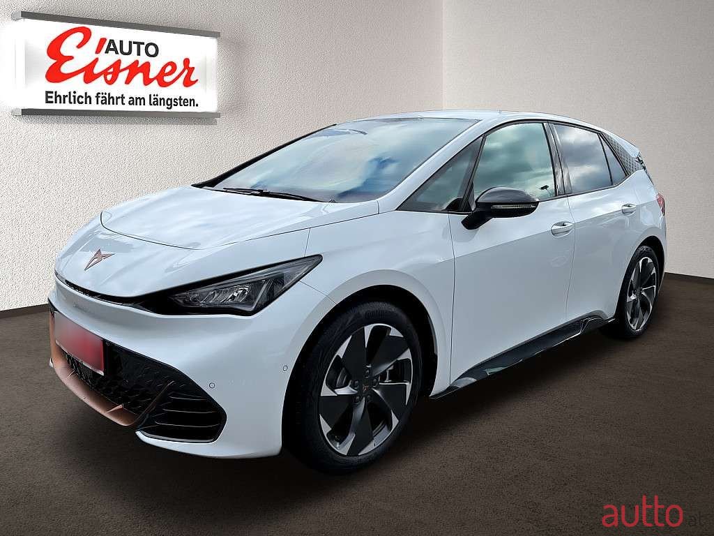 2023' Cupra Born photo #2