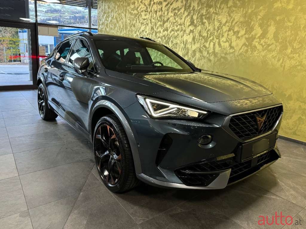 2022' Cupra Formentor photo #2
