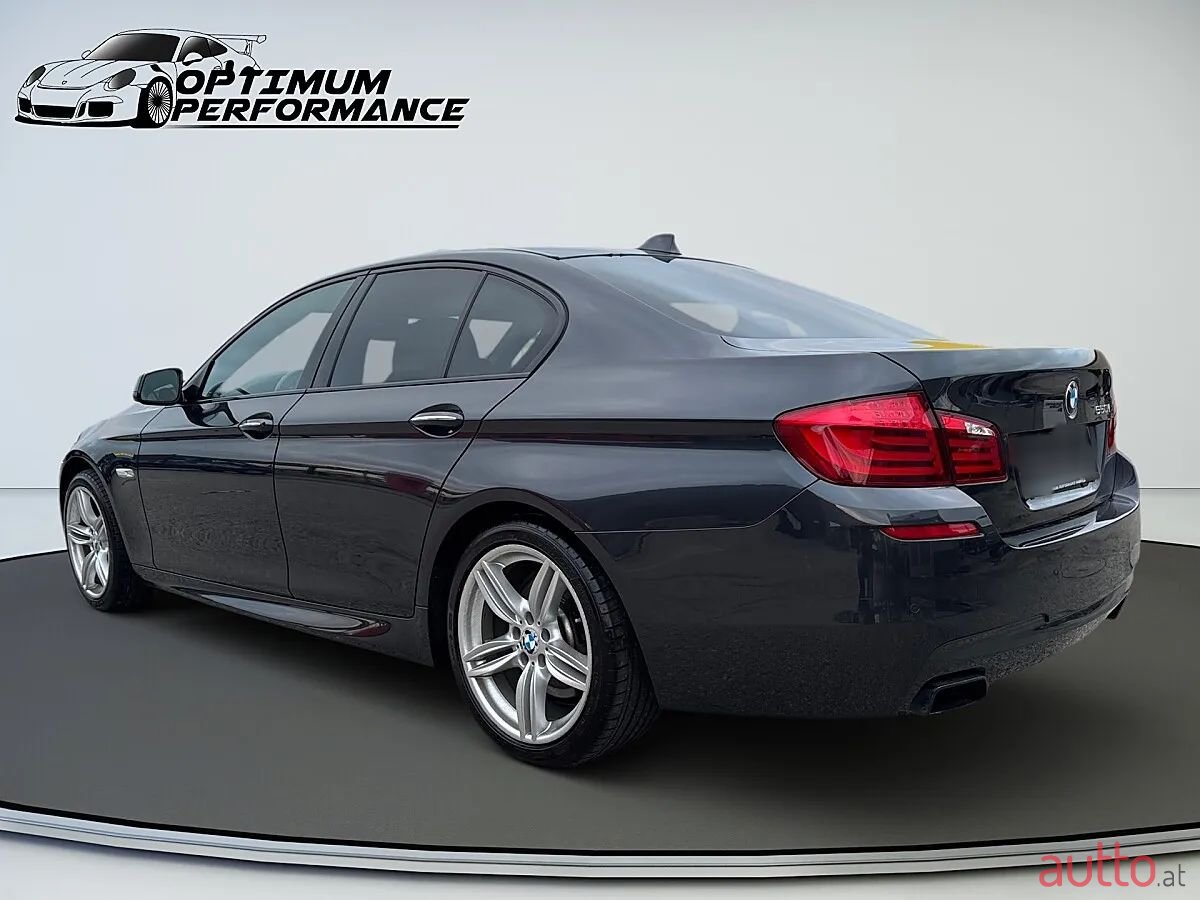 2011' BMW 5Er-Reihe photo #4