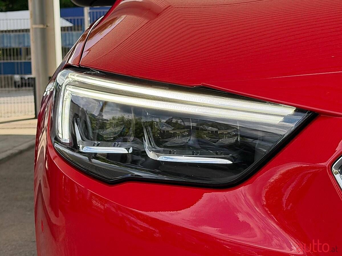 2018' Opel Insignia photo #3