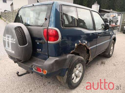 2000' Nissan Terrano photo #3