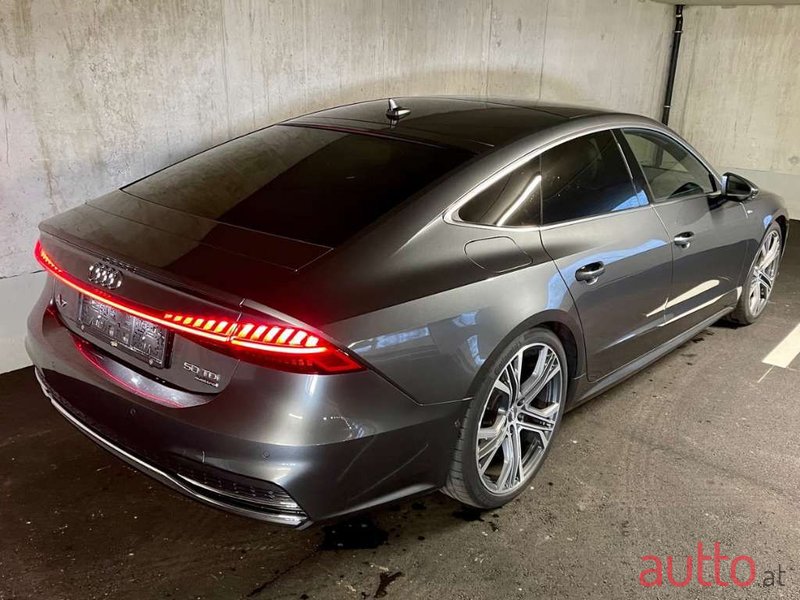 2019' Audi A7 photo #5