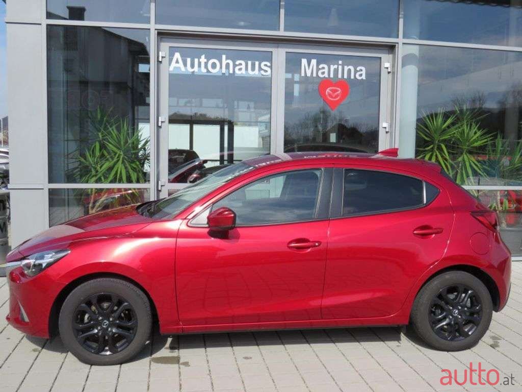 2019' Mazda Mazda2 photo #2