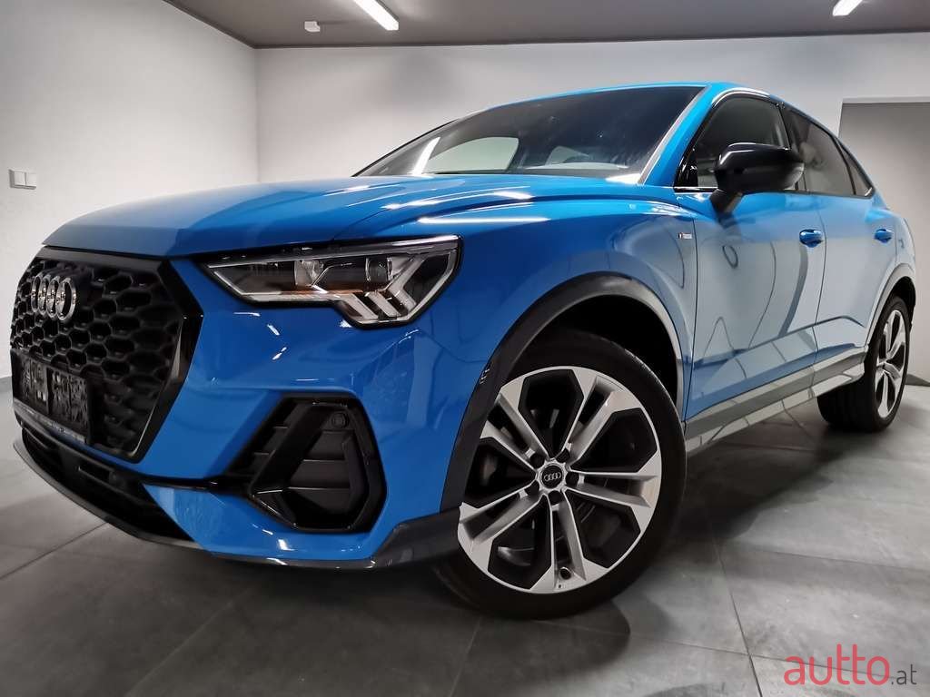 2020' Audi Q3 photo #3
