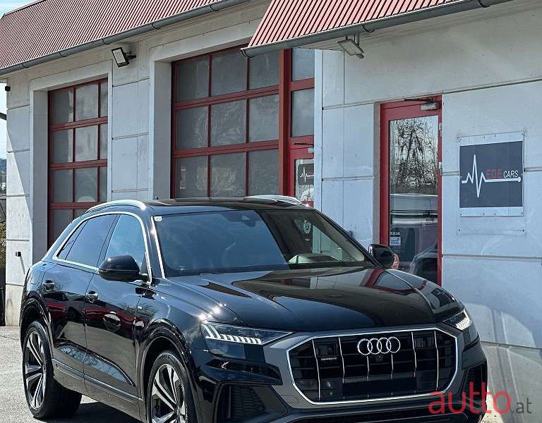 2018' Audi Q8 photo #6
