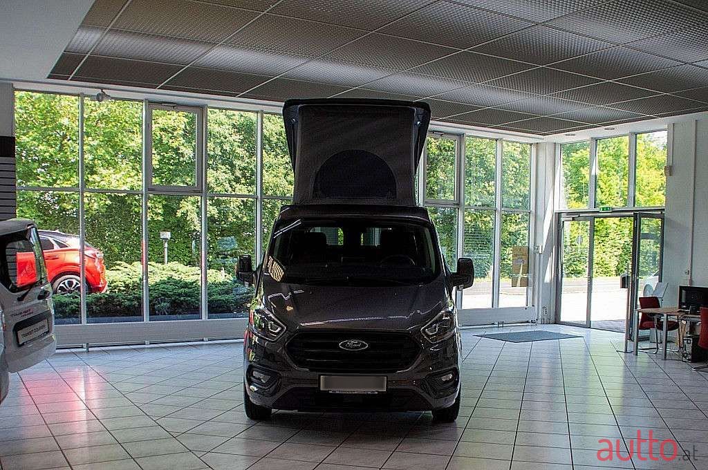 2021' Ford Transit Custom photo #1
