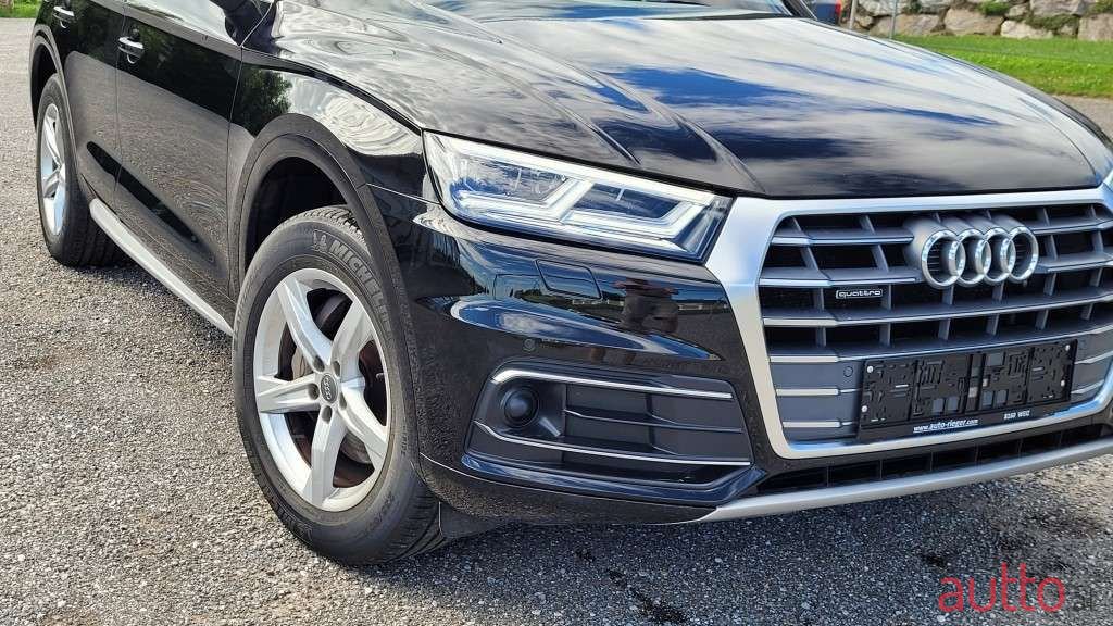 2018' Audi Q5 photo #5