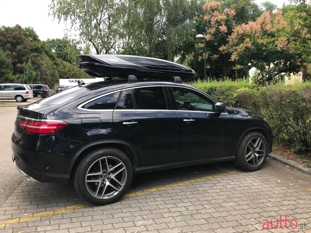 2018' Mercedes-Benz photo #2