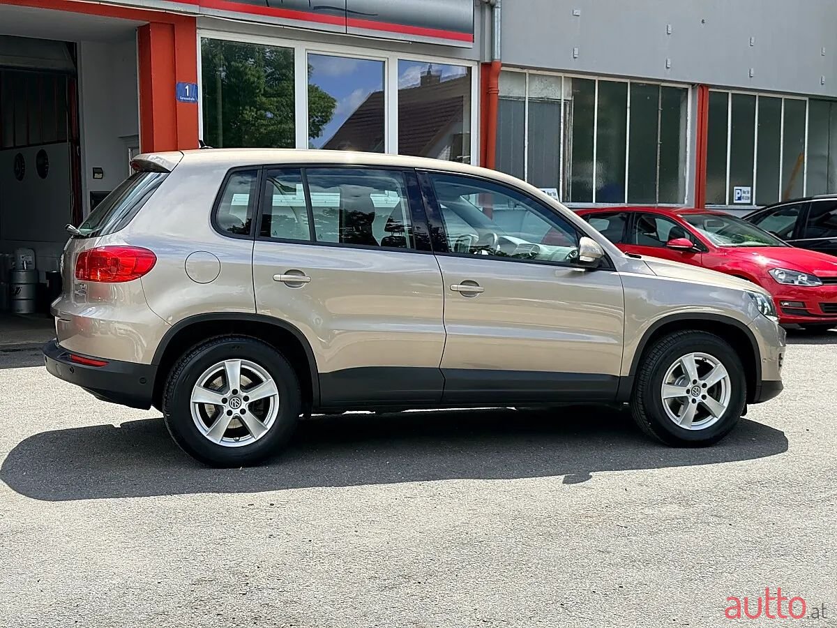 2014' Volkswagen Tiguan photo #4