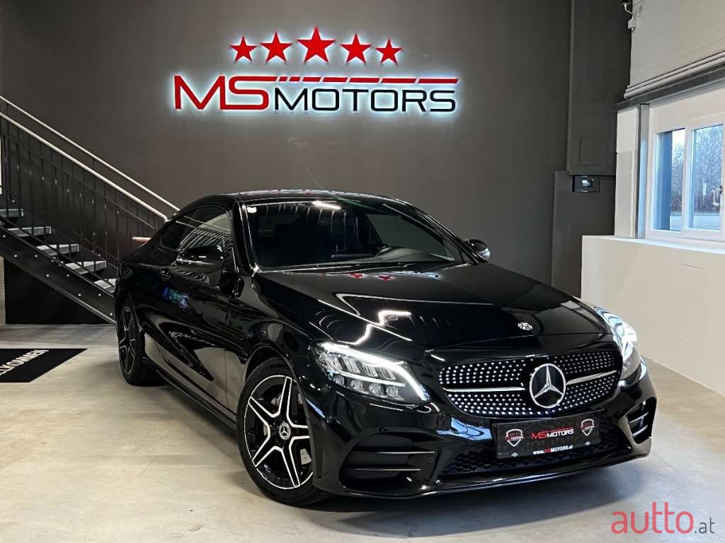 2019' Mercedes-Benz C-Klasse photo #1
