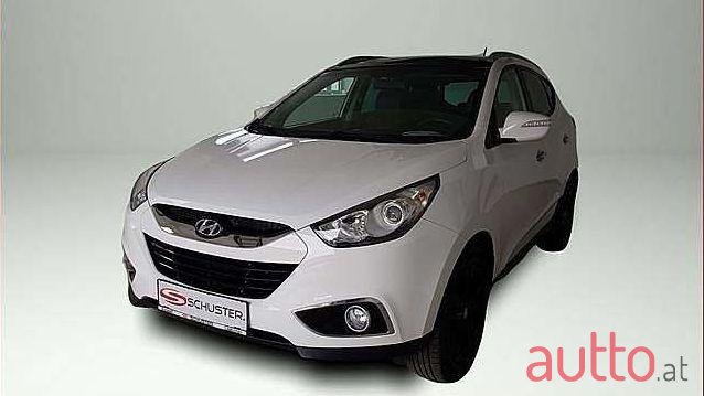 2013' Hyundai ix35 photo #1