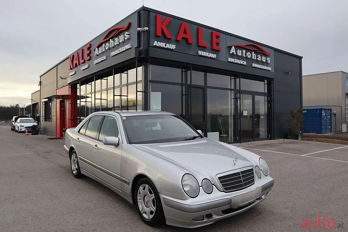 2001' Mercedes-Benz E-Klasse photo #1