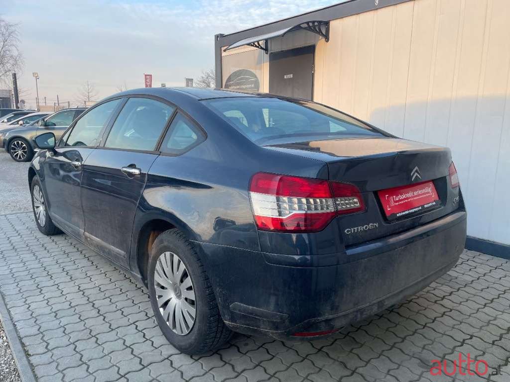 2011' Citroen C5 photo #4