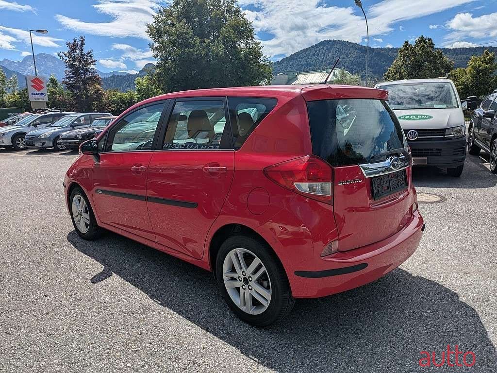 2011' Subaru Trezia photo #3