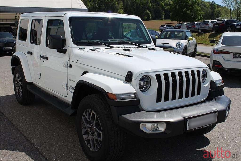 2021' Jeep Wrangler photo #2