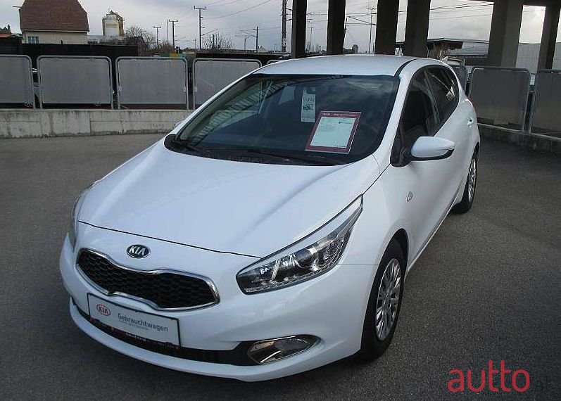 2014' Kia Cee'D photo #1