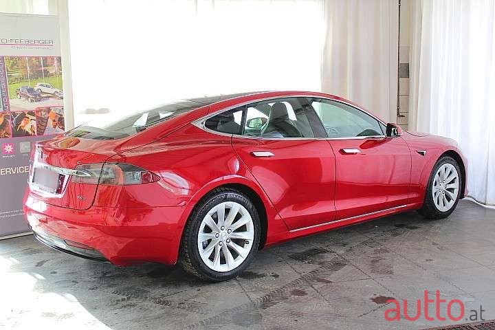 2018' Tesla Model S photo #2